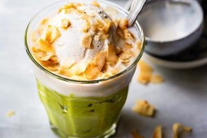 Kem bơ hạt điều Gia Lai: Món tráng miệng mới “lên ngôi” giữa lòng phố núi