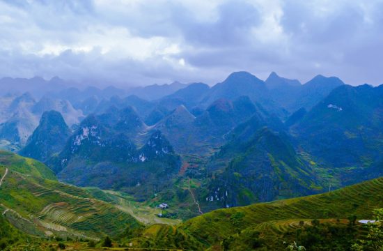 Cao Nguyên Đá Đồng Văn: Viên Ngọc Quý Của Tuyên Quang 1