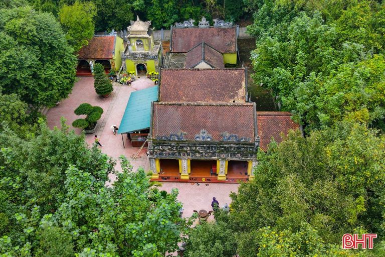 Biển Thiên Cầm – Đền Chế Thắng Phù – Đền Củi