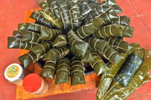 Bánh chưng đen - Tinh hoa ẩm thực của người Tày Bắc Hà 25