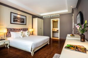 Silverland Jolie Hotel 13