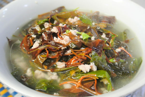 Canh lá bép Gia Lai: Vị ngọt lành giữa lòng đại ngàn