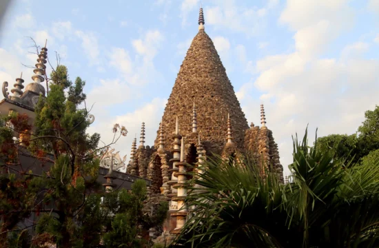 Chùa Từ Vân - Độc đáo ngôi chùa được làm từ vỏ ốc và san hô ở Khánh Hòa 9