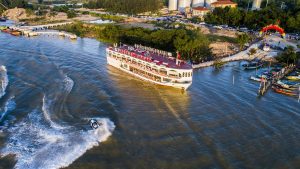 Du Thuyền Sông Lam – Hành Trình Thưởng Ngoạn Dòng Sông Biểu Tượng Xứ Nghệ 1