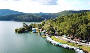 Du thuyền Hồ Tuyền Lâm (Bến 2) 9