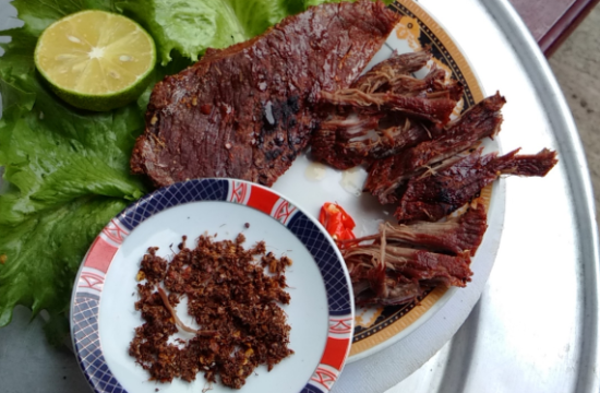 Thịt Trâu Gác Bếp - Hương Vị Đặc Sản Sơn La 51