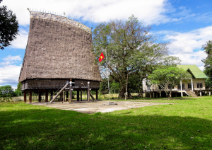 Nhà rông Kon Klor: Nơi vẻ đẹp Tây Nguyên bừng sáng giữa đại ngàn 49