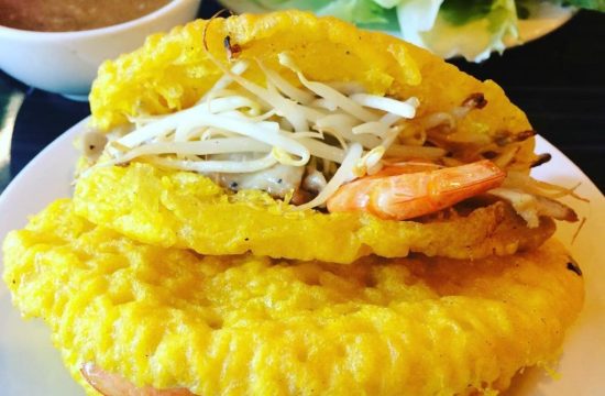 Bánh khoái - Xiêu lòng trước món ngon đặc trưng hương vị xứ Huế 25