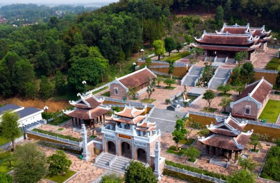 Đền Chung Sơn – Nơi thờ tự gia tiên Chủ tịch Hồ Chí Minh 21