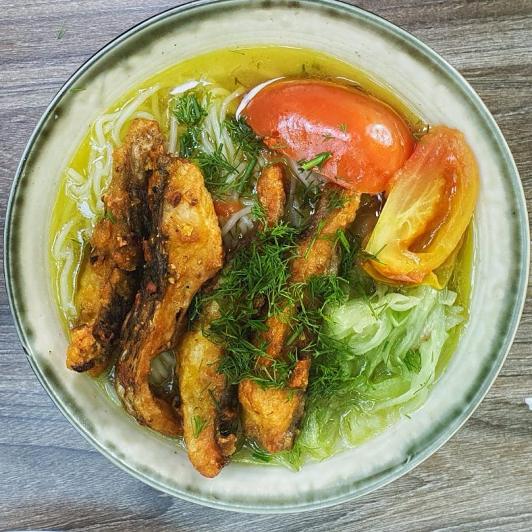 Bún cá rô đồng món ngon dân dã níu chân thực khách Vĩnh Long