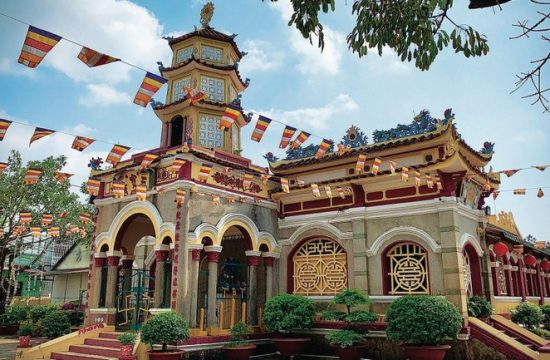 Chùa Tam Bảo (Sùng Hưng Cổ Tự) – Di tích tâm linh cổ kính giữa phố biển Dương Đông, An Giang mới 3