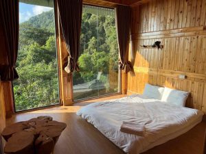 Homestay Lý A Gôn – Trải nghiệm nhà trình tường truyền thống tại Sì Thâu Chải 1