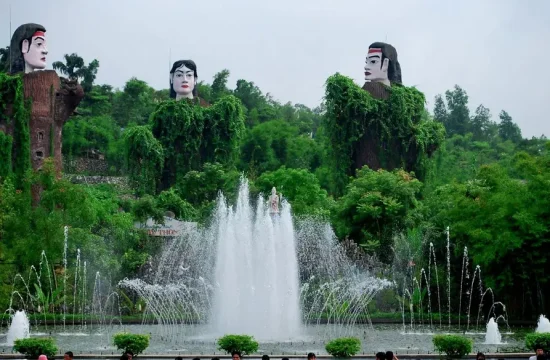 Combo Tour “Thái Nguyên – Cao Bằng – Ba Bể – Bắc Kạn” 4 ngày 3 đêm 9