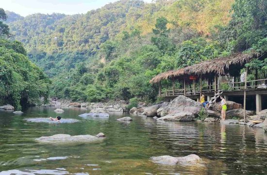  Pârle Glamping – Glamping gỗ giữa rừng và suối Pâr Le 36