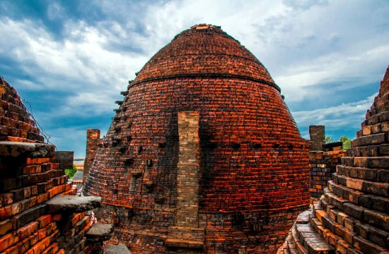 Lò gạch gốm Mang Thít – Hơi thở của làng nghề giữa miền sông nước 1