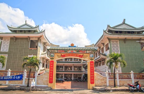 LỊCH TRÌNH 1: TÂM LINH – NÚI CẤM – TRÀ SƯ – MIẾU BÀ CHÚA XỨ 11