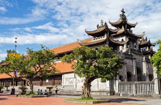 Khám phá Ninh Bình trong ngày: Trải Nghiệm Thiên Nhiên Hoang Sơ & Văn Hóa Truyền Thống 7