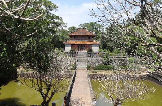 Tìm hiểu lịch sử lăng mộ vua Minh Mạng bên bờ sông Hương 11