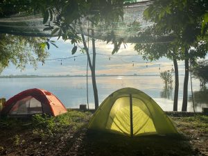 Chill cùng trải nghiệm camping Hồ Trị An cực lãng mạn 1