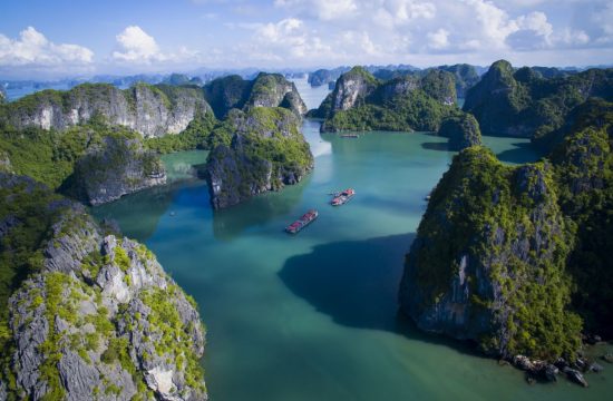 Hạ Long 4 ngày 3 đêm – Hành trình khám phá kỳ quan thiên nhiên và tận hưởng nghỉ dưỡng 3