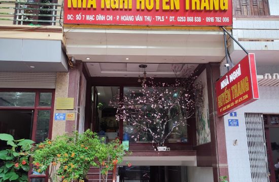Nhà nghỉ Huyền Trang 23