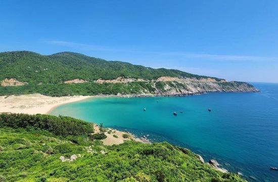 Bãi Gốc – “Bờ cát vàng” hoang sơ giữa biển xanh Đắk Lắk mới 7