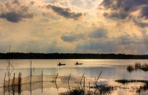 Hồ Ea Nhái – Mặt gương xanh giữa núi rừng Đắk Lắk mới 1