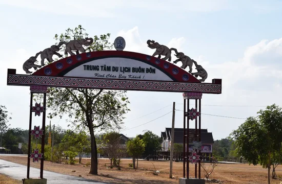 Tour Buôn Ma Thuột – Hồ Lắk – 1 Ngày 19