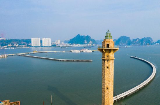 Check-in Ngọn Hải Đăng Hạ Long – Tổ hợp vui chơi hấp dẫn mới 9