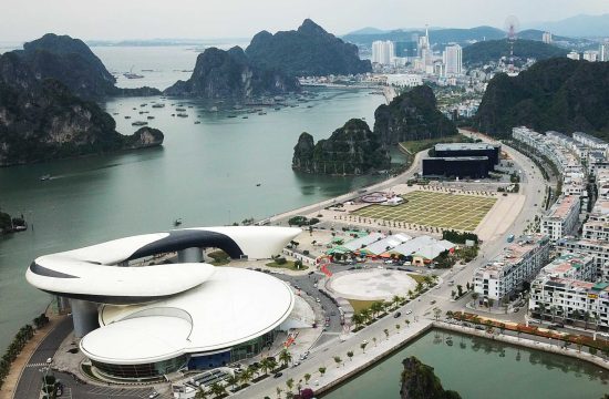 Quảng trường 30/10 – Không gian sinh hoạt cộng đồng lớn nhất tại Bãi Cháy 7