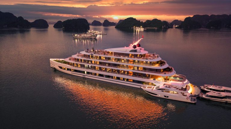 Sea Stars Cruise Ha Long