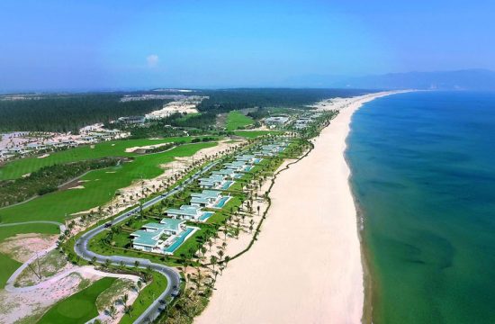 Bãi biển Tuy Hòa – Dải cát vàng ôm trọn thành phố biển của Đắk Lắk mới 32